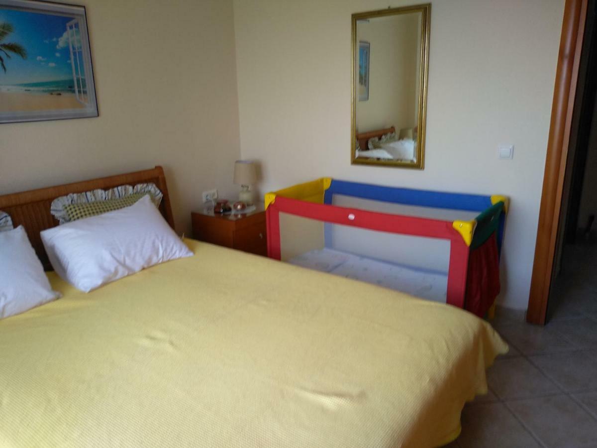 Martha'S Villa Nea Iraklitsa Buitenkant foto